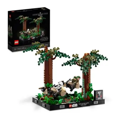 LEGO Star Wars Endor Speeder Chase Diorama Set